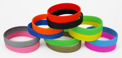 Our Guide to Silicone Wristbands | Which Style Works for You?